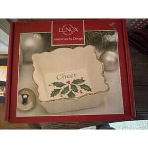 Lenox Holiday Cheer Square Fluted Dish 4.25” Gold Trim NIB Christmas
